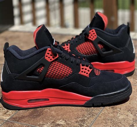 are jordan 4s shoes real